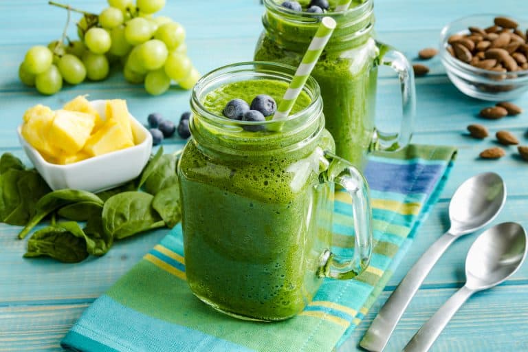 The Best Skin Clearing Smoothies to Banish Acne