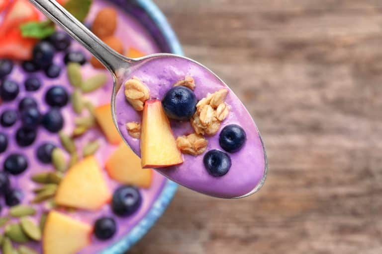The Best Smoothie Bowl Toppings
